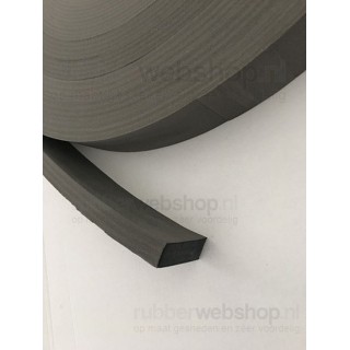 Mosrubber grijs 70mm breed 25mm dik Rol 10 meter
